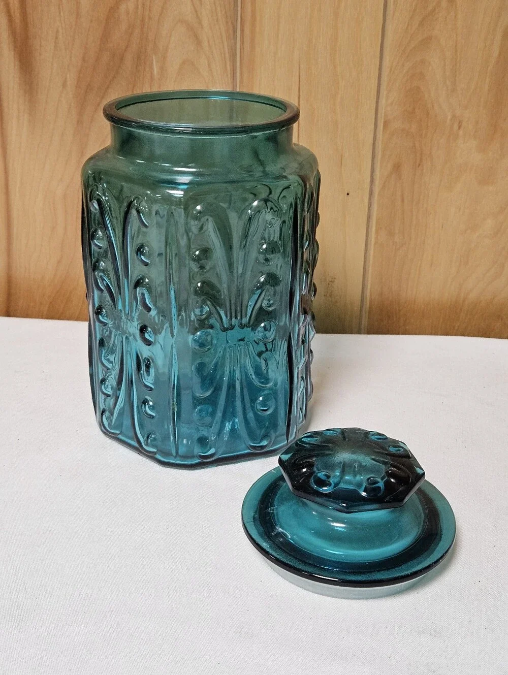 N/A vintage canister